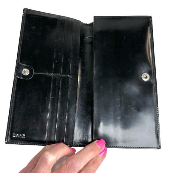 ❌SOLD🖤Vintage Gucci Patent Leather Bifold Long Wallet - Picture 10 of 15